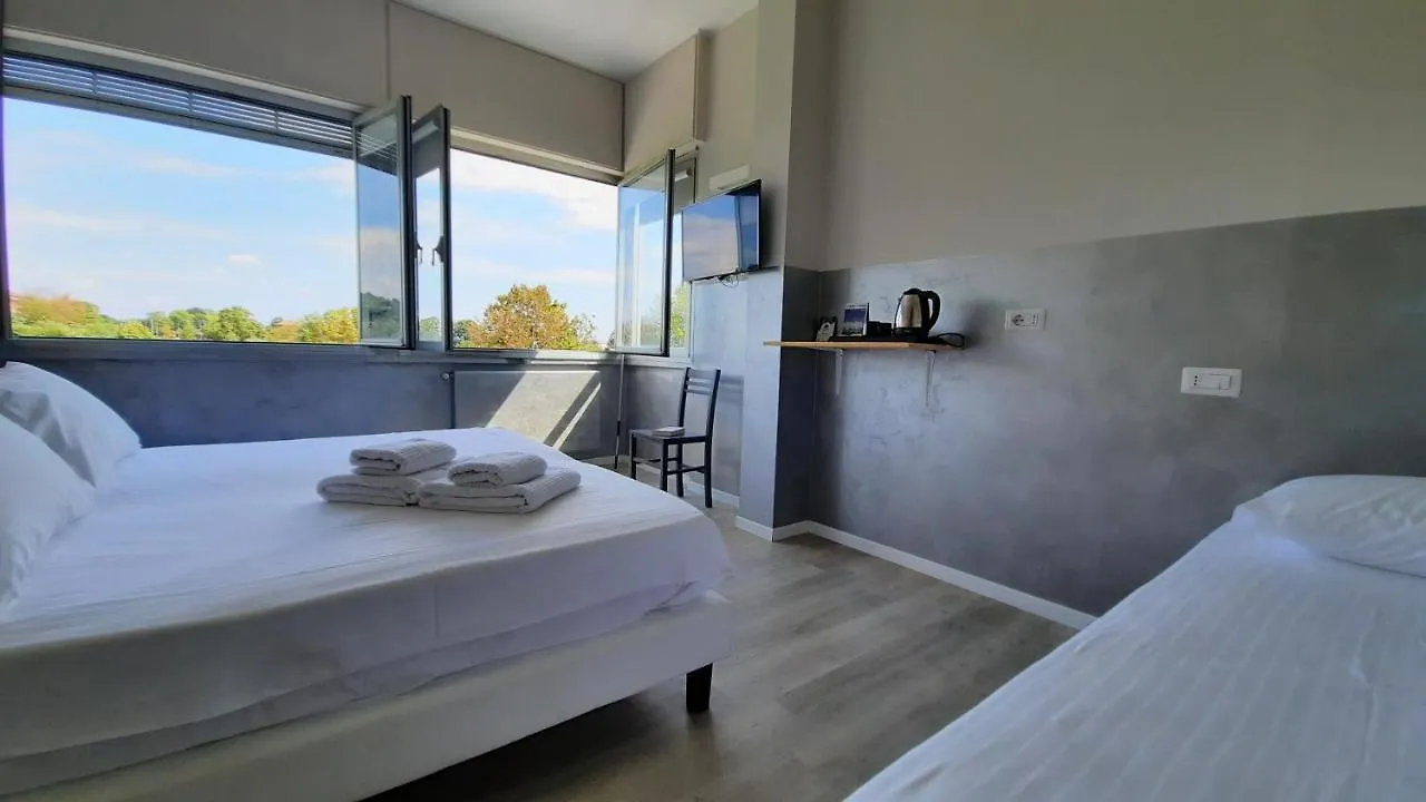 Guest house Bergamo Guesthouse - Self Check-In Curno